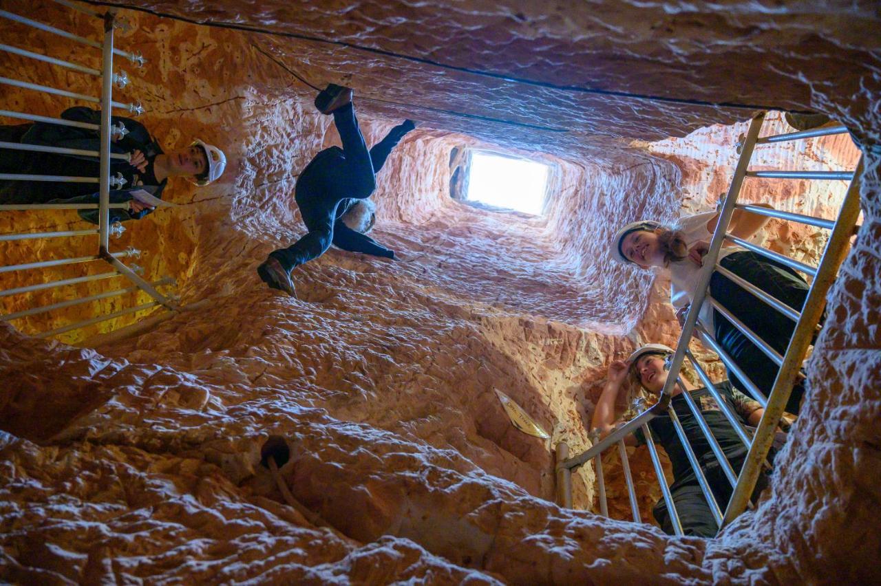 Ali'S Underground Home Coober Pedy Exterior photo